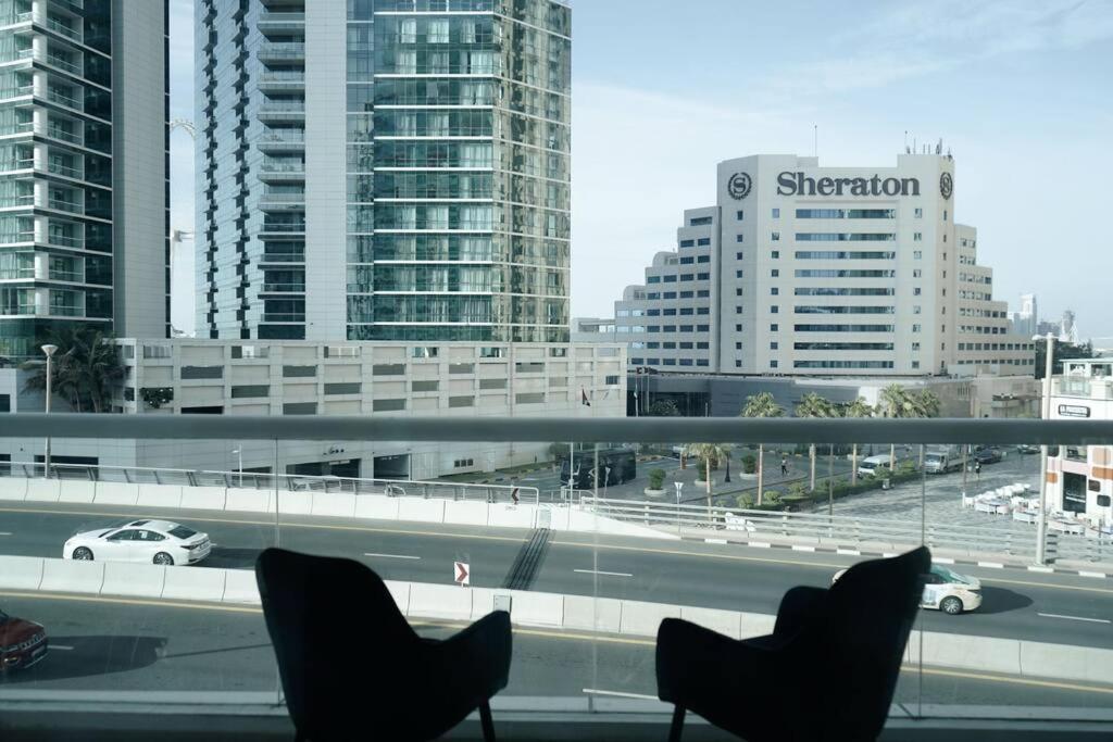 Step Into Serenity - Discover Modern Living In 1Br Apartment With Panoramic Views In Dubai Marina Near Jbr Walk, Beach And Bla Bla Club Exterior foto
